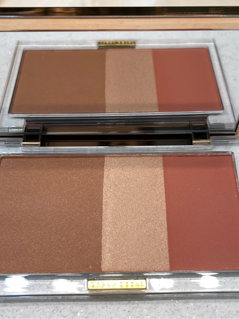 Urban Decay ~ ‘FLY’ Stay N@ked Threes@me ~ Bronzer, Highlighter, Blush Full Size - Picture 5 of 16